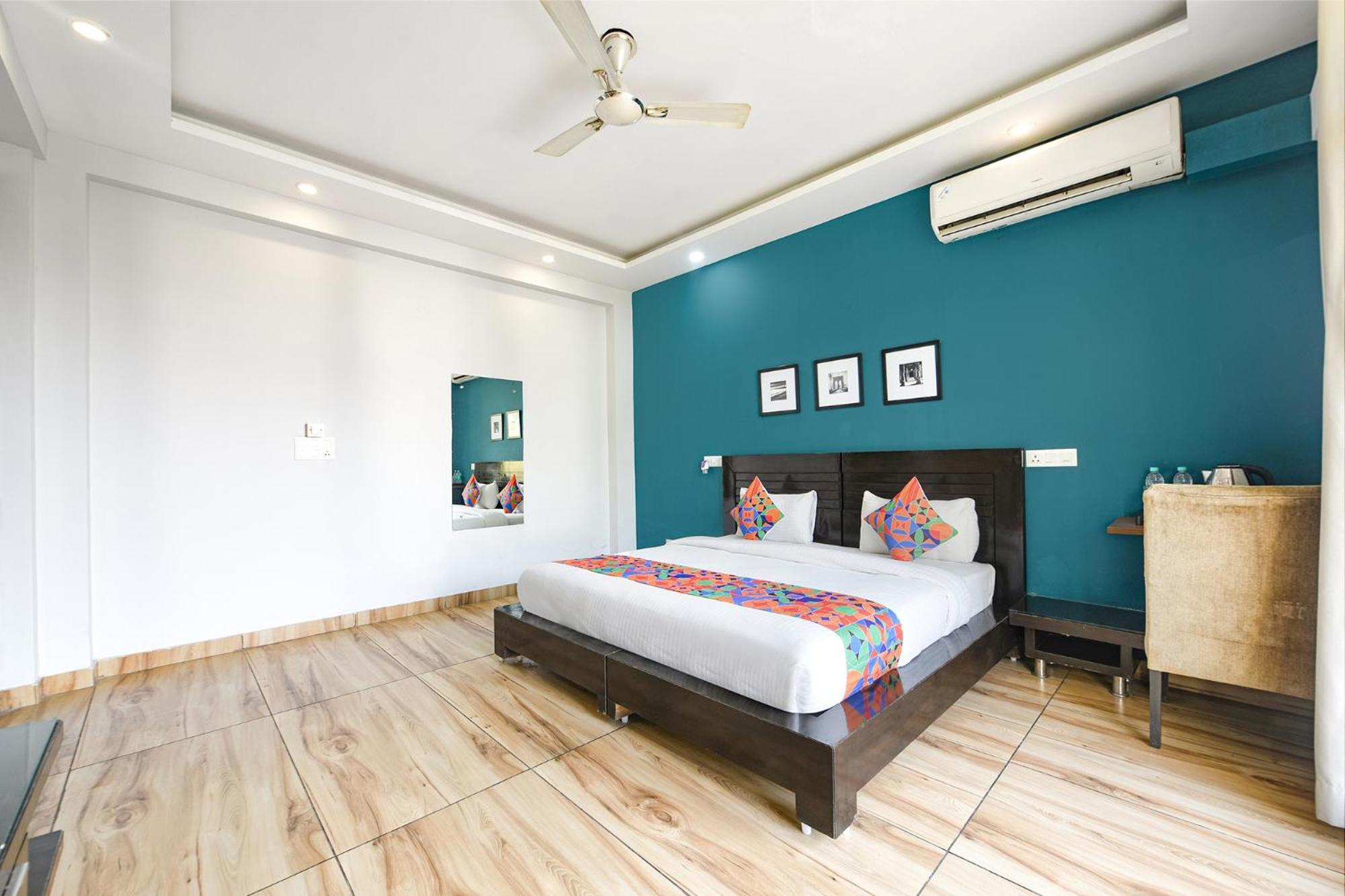 Fabhotel City Suits Гургаон Екстериор снимка